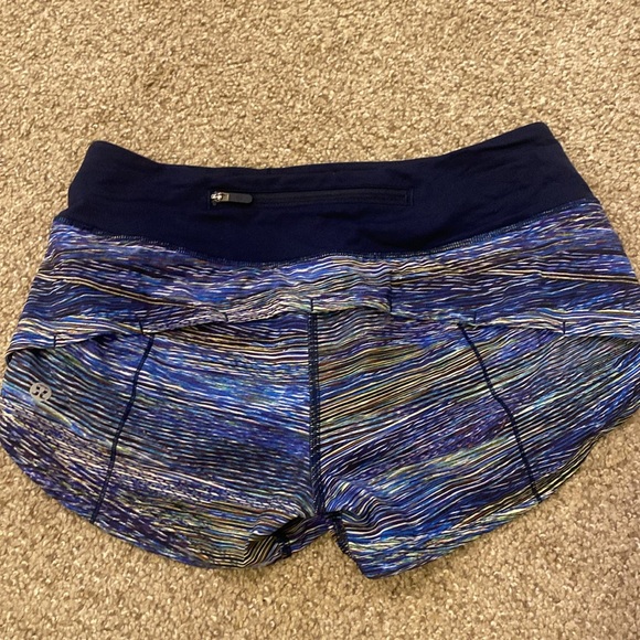 Lululemon Shorts - Picture 2 of 4